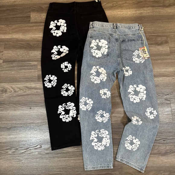 Rare Denim tears Levi's Men's Relaxed Jeans - Black and Gray unisex - Picture 9 of 16